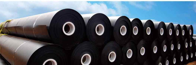 أقمشة غير منسوجة للحيوانات الأليفة بسعر منخفض من المصنع لبطانات الأغشية الأرضية HDPE 